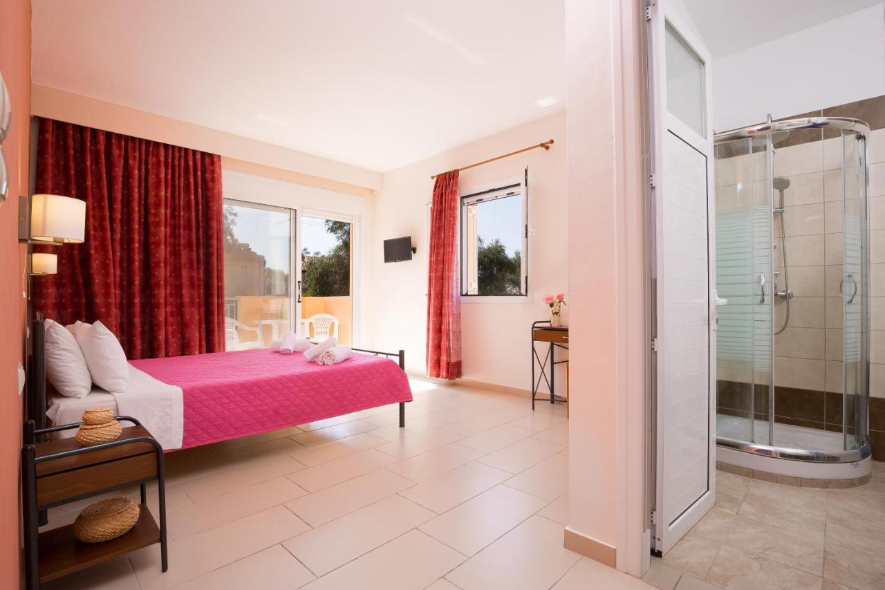 Odysseus Apartments By Hotelius Agios Gordios  Luaran gambar